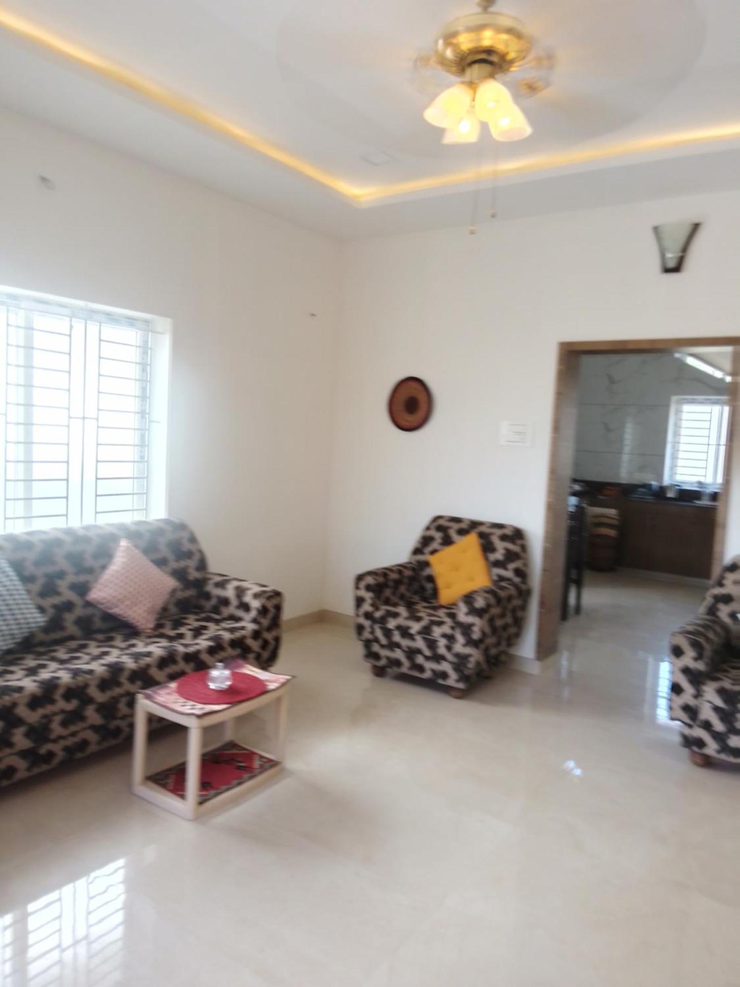 Shi'S 2Bhk Individual Villa @ Coimbatore Extérieur photo